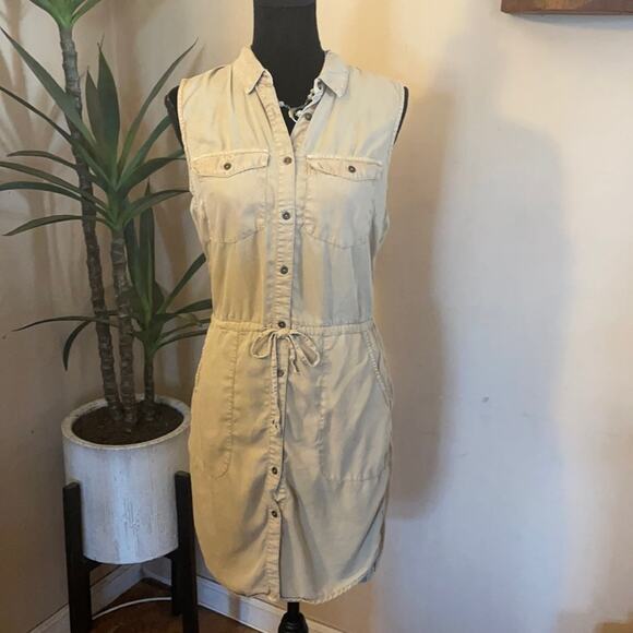 H&M L.O.G.G khaki button dress - Picture 1 of 9